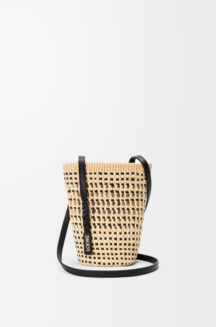 LOEWE Braid pocket in iraca palm and calfskin 自然色/黑色