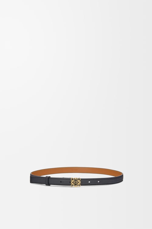 LOEWE 鹅卵石纹牛皮革 Anagram 腰带 黑色/金色