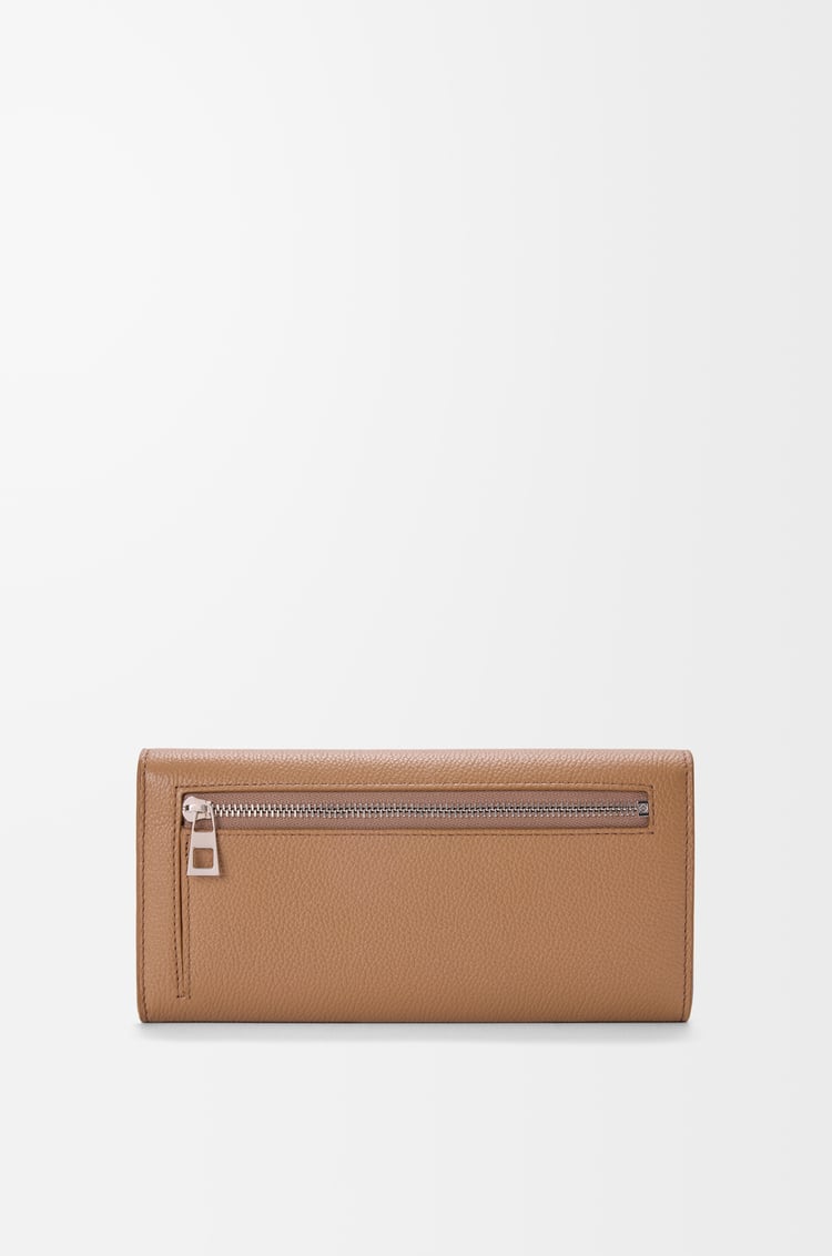 LOEWE 페블 컨티넨탈 지갑 - 미니 그레인 카프스킨 모카