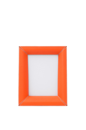 LOEWE Photo frame in grained calfskin Orange