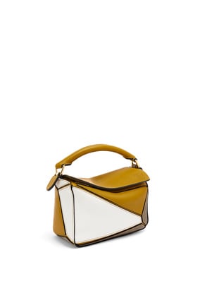 LOEWE Mini Puzzle bag in classic calfskin Ochre/Soft White plp_rd