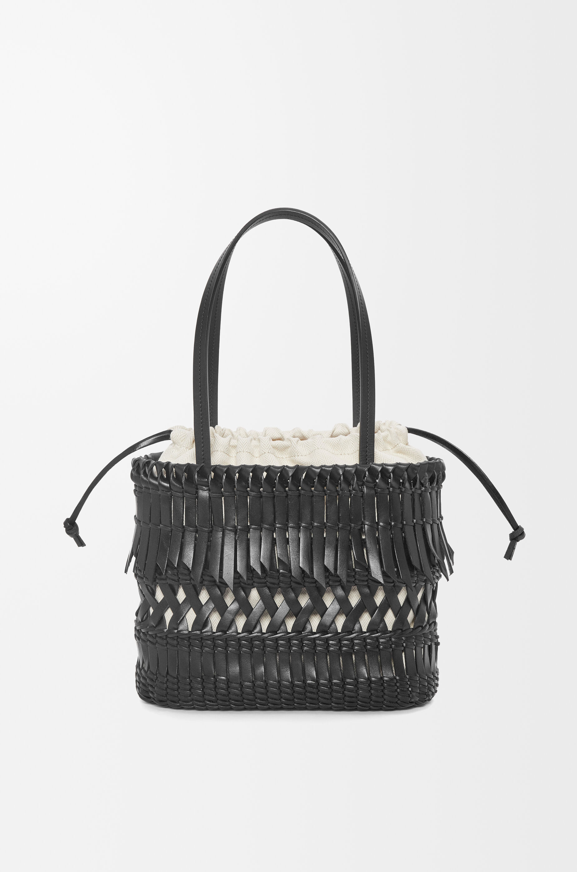 フリンジ スクエア バスケットバッグ（カーフ） ブラック - LOEWE