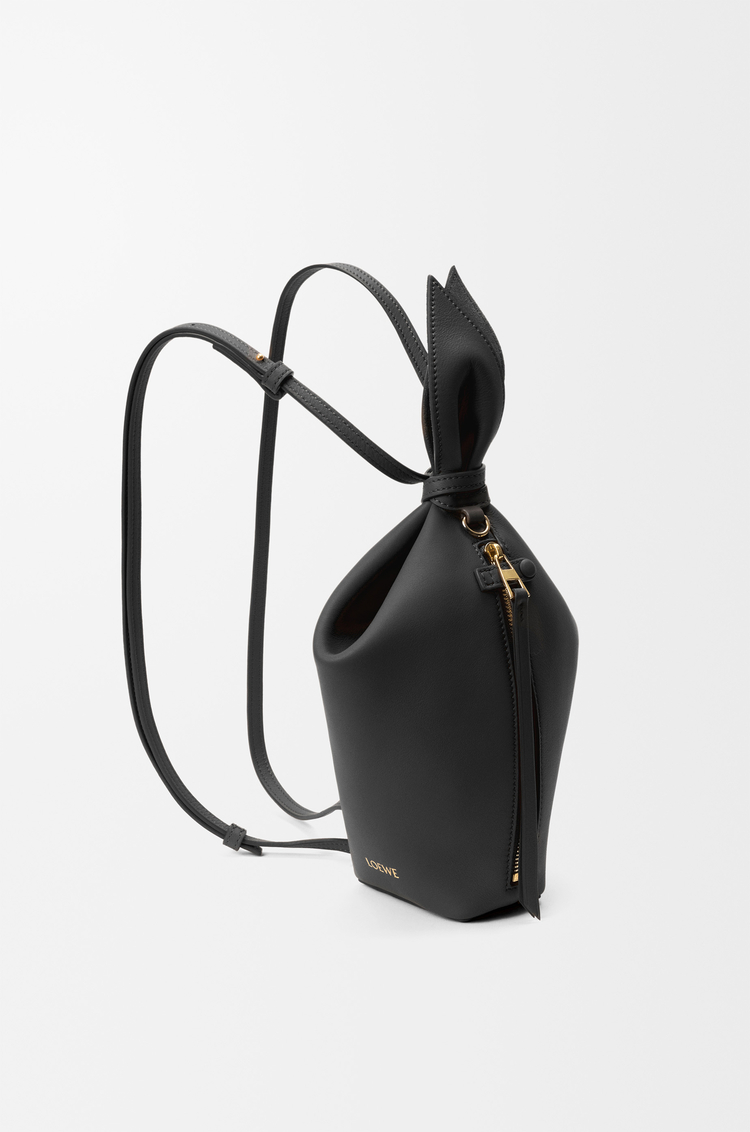 LOEWE Mochila Scarf en piel de ternera lisa Negro