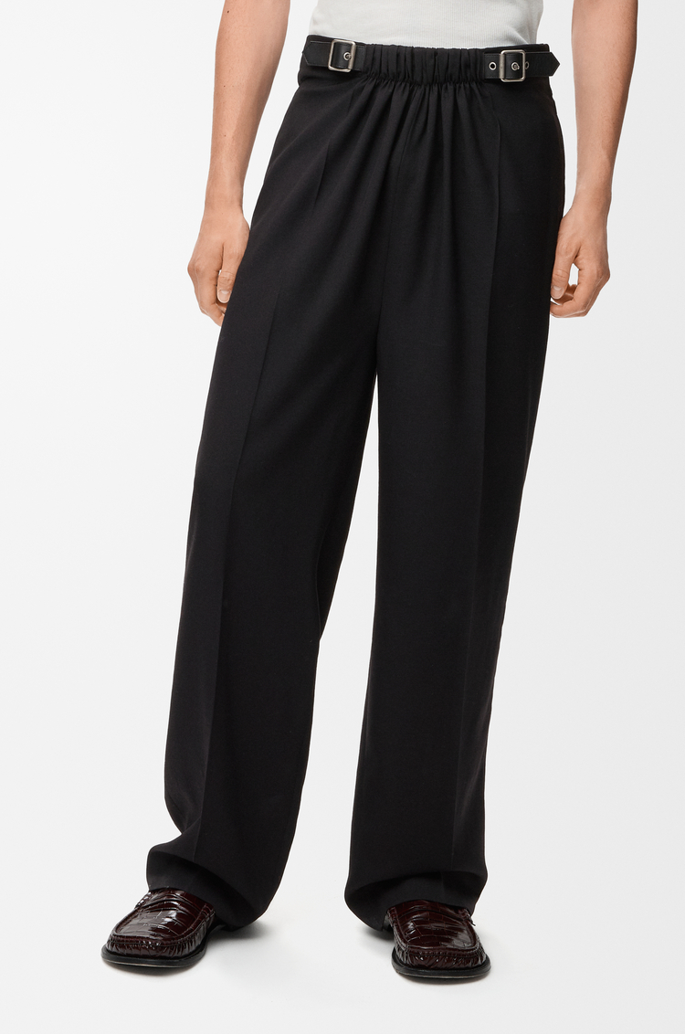 LOEWE Pantalón con cinturón en lana Negro