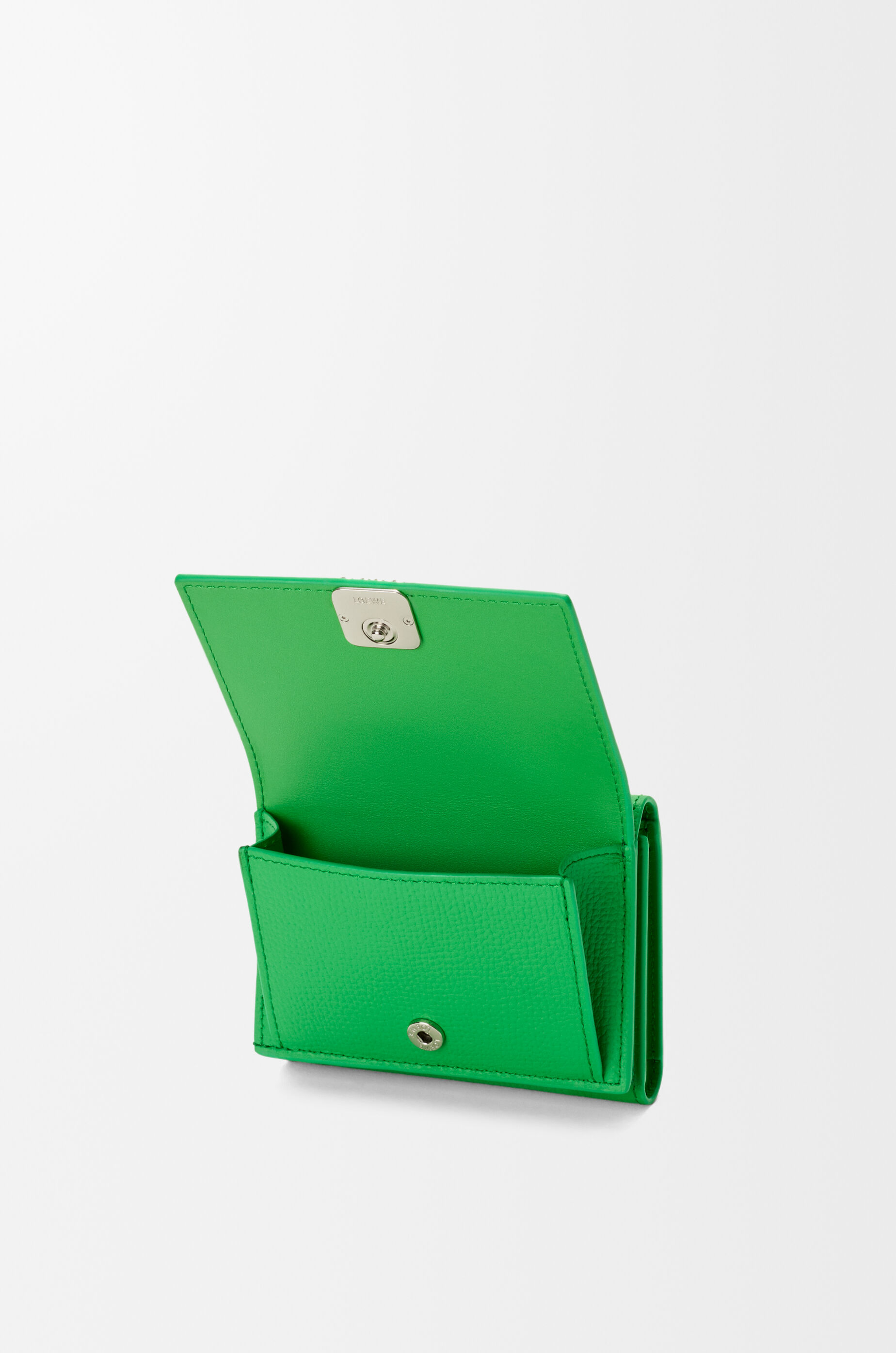 小物 LOEWE Anagram Trifold Wallet Anagram trifold wallet in pebble grained calfskin Green - LOEWE