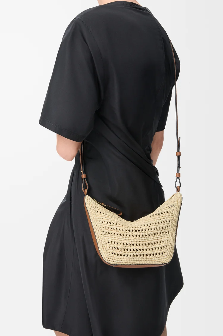 LOEWE Mini Hammock Hobo in raffia and calfskin Tan/Natural