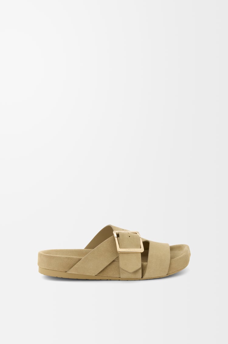 LOEWE Ease Buckle 麂皮涼鞋 撒哈拉色
