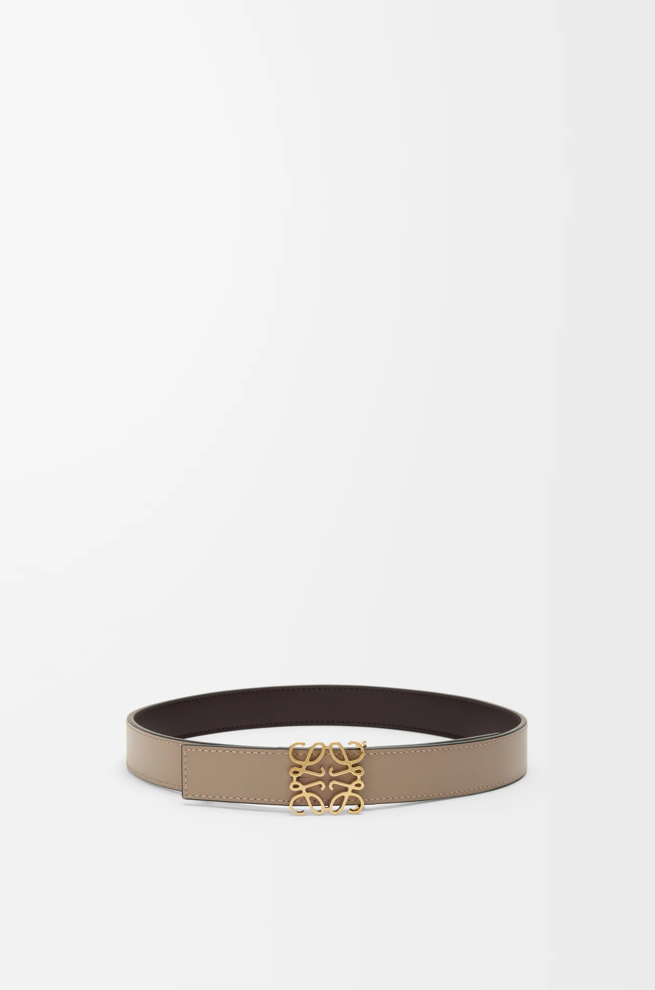 LOEWE Cinturón reversible Anagram en piel de ternera lisa Brownie Oscuro/Arcilla