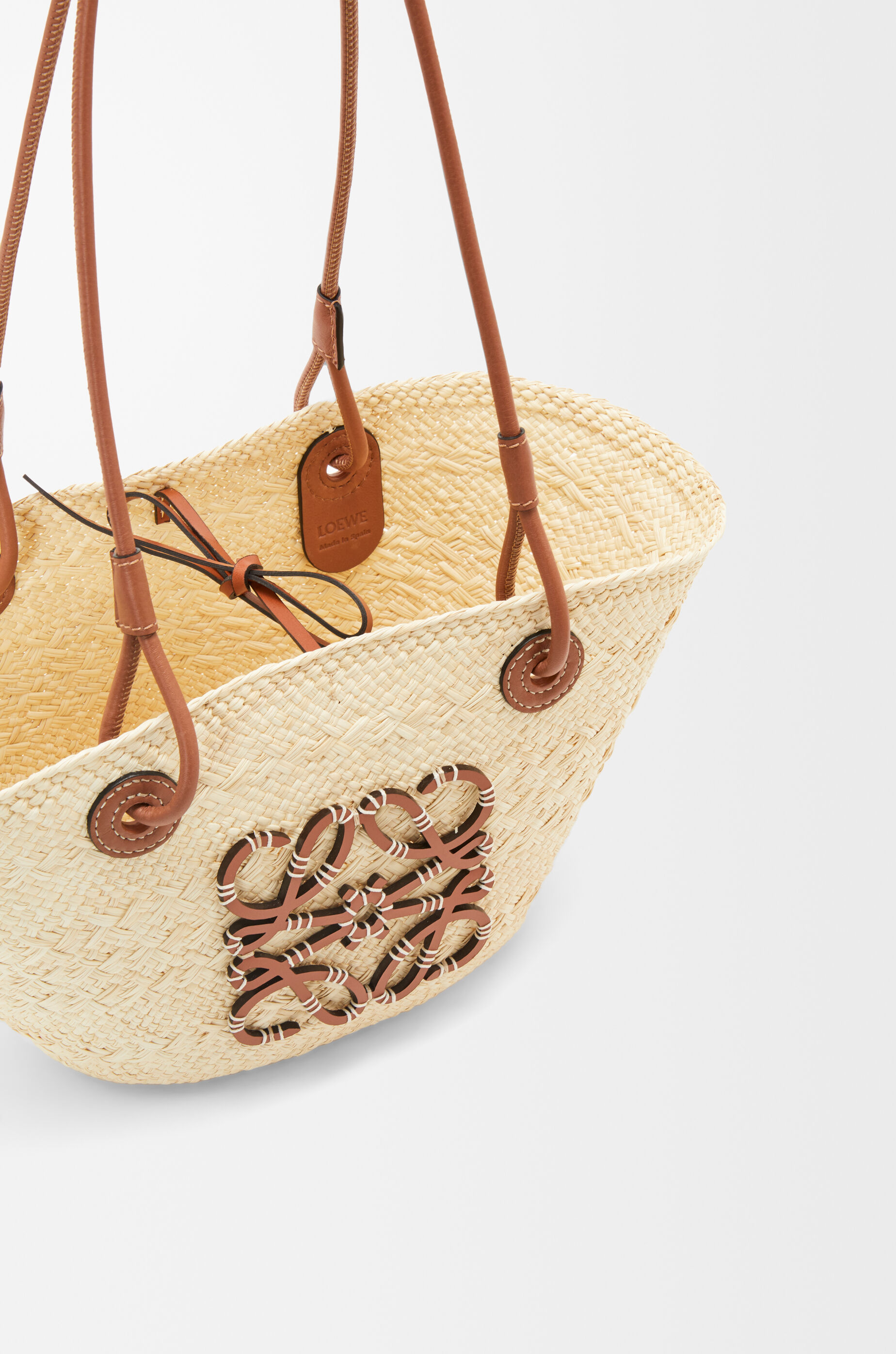 LOE SMALL ANAGRAM BASKET 28 BAG IN NATURAL MIX BROWN IRACA PALM AND CALFSKIN