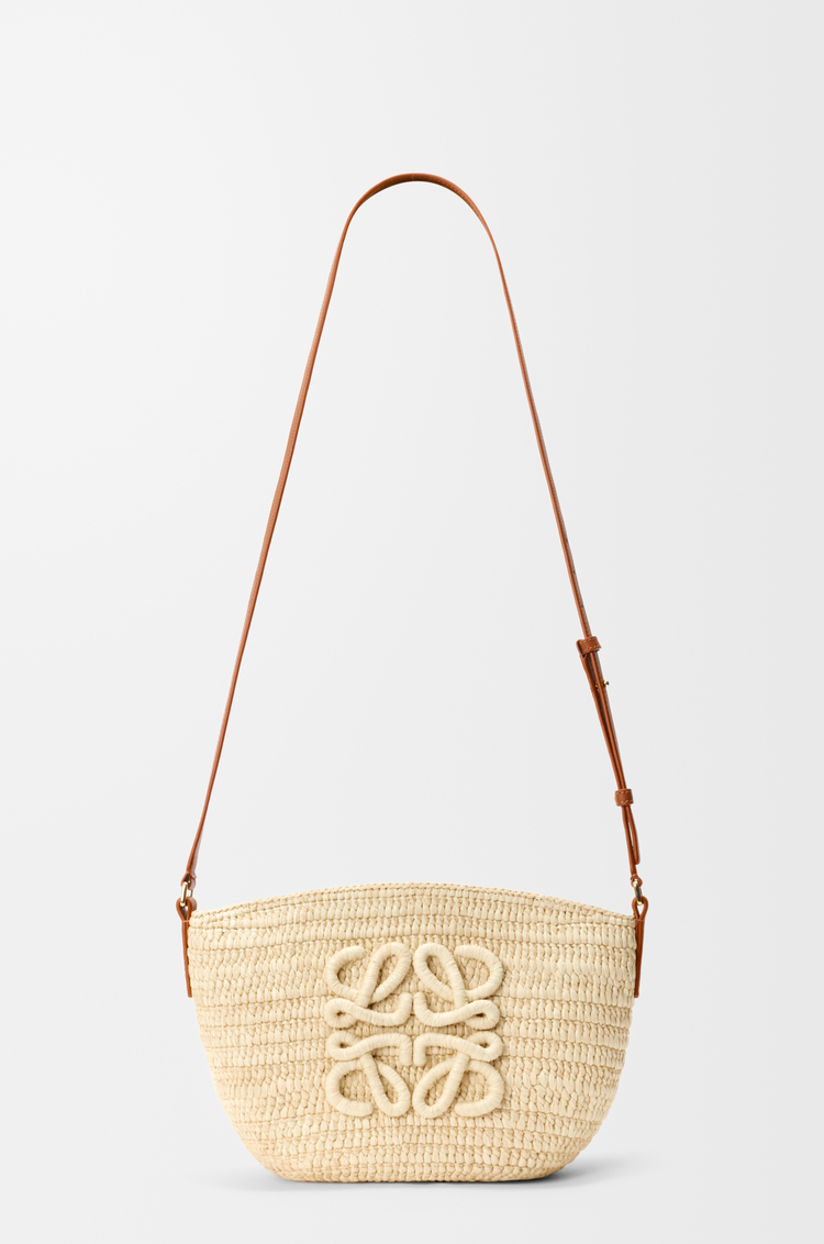 LOEWE Eclipse pochette in raffia and calfskin Natural/Tan