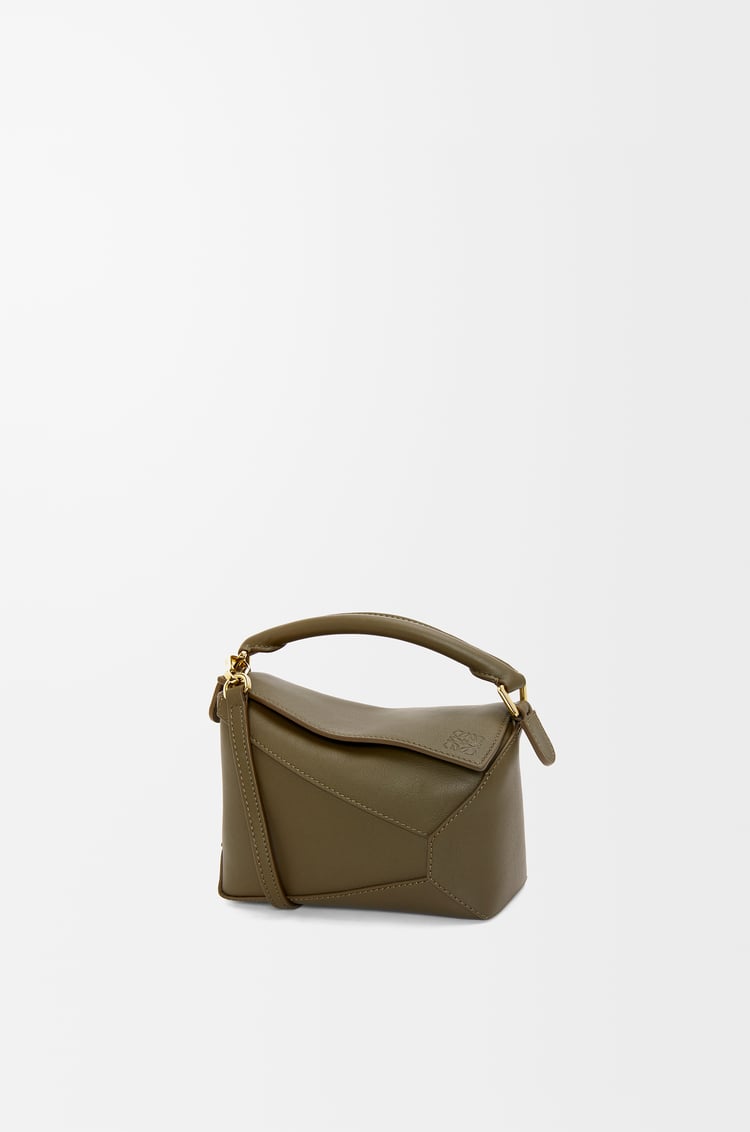 LOEWE Bolso Puzzle mini en piel de ternera Verde Caqui Oscuro