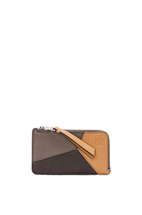 LOEWE Puzzle coin cardholder in classic calfskin Light Warm Desert/Chocolate plp_rd