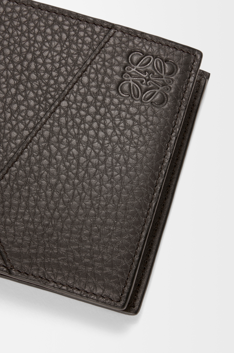 LOEWE Flache, kompakte Puzzle Brieftasche aus Seiden-Kalbsleder Dunkelgrau