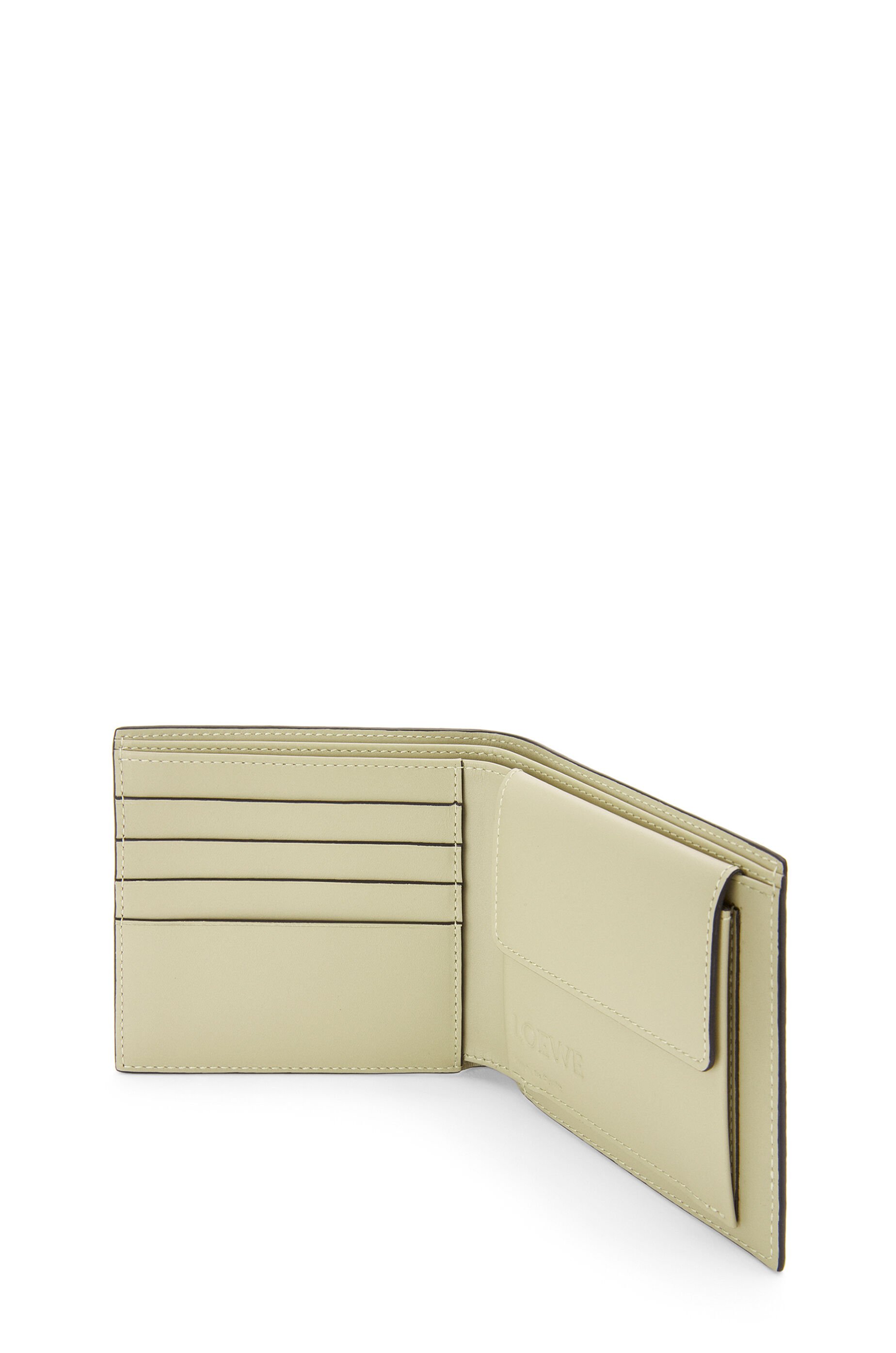 Cartera americana con monedero en piel de ternera graneada Avena Claro -  LOEWE