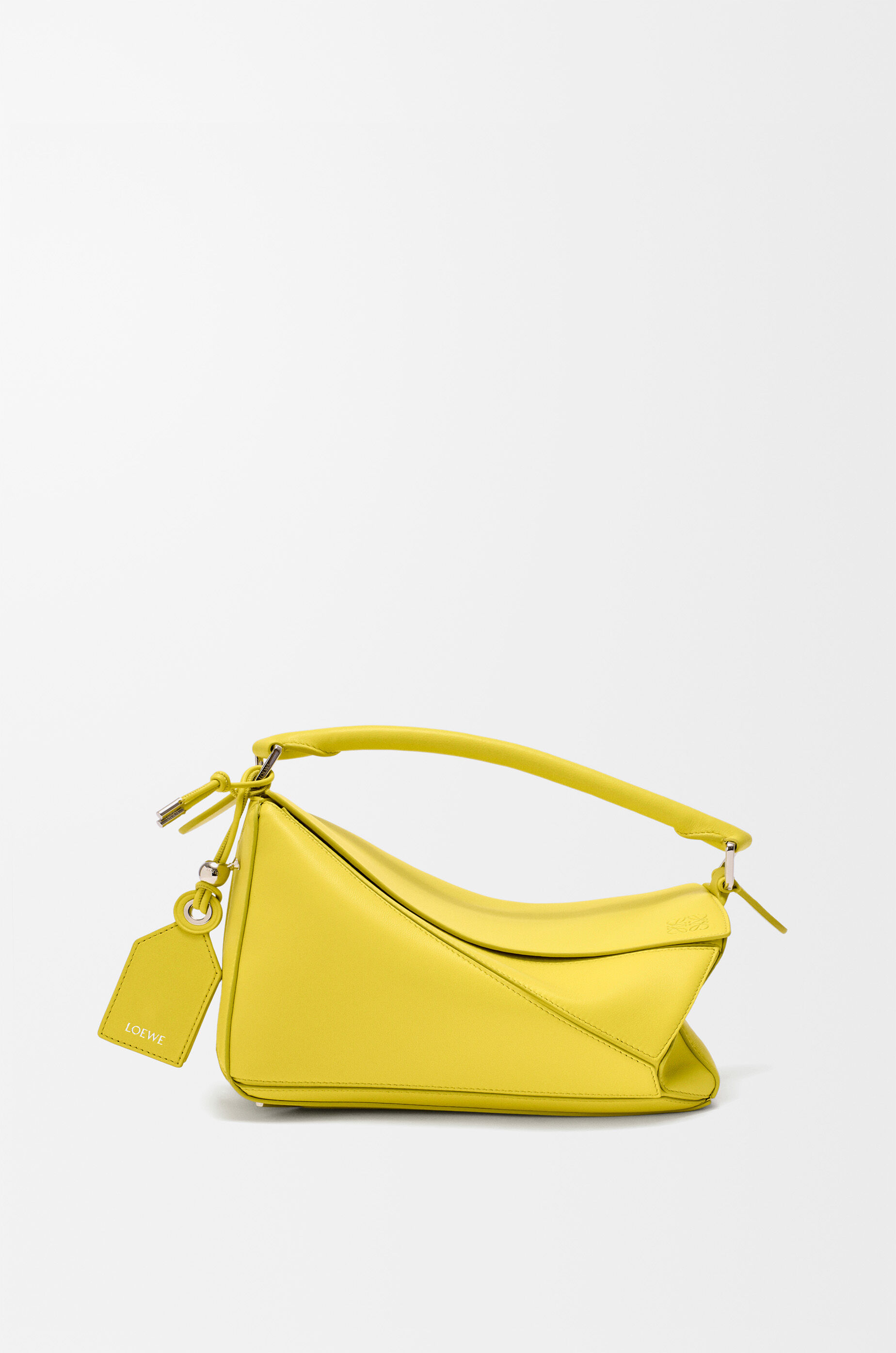 LOEWE イエロー　ハンドバッグ　パズル フェザーライト パズルバッグ スモール（ナパラム） イエロー - ロエベ