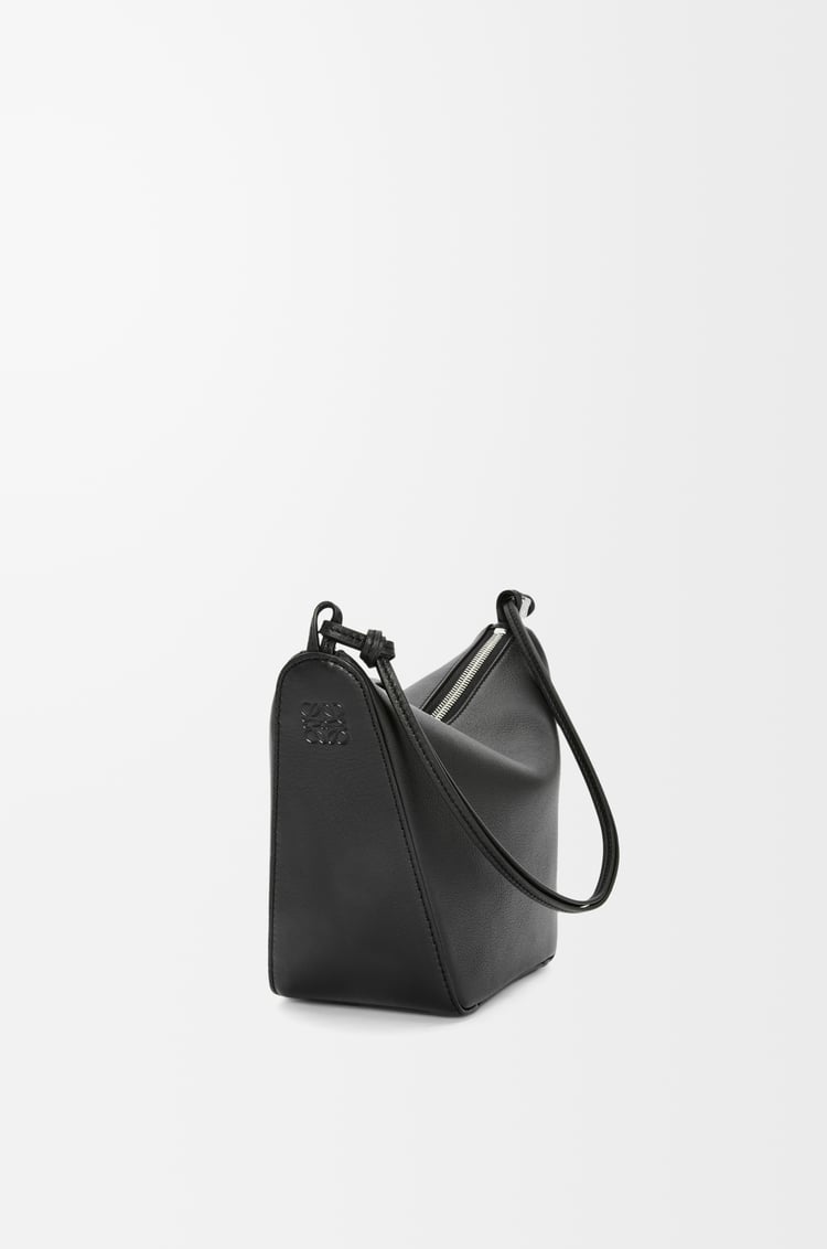 LOEWE Mini Hammock hobo in classic calfskin Black