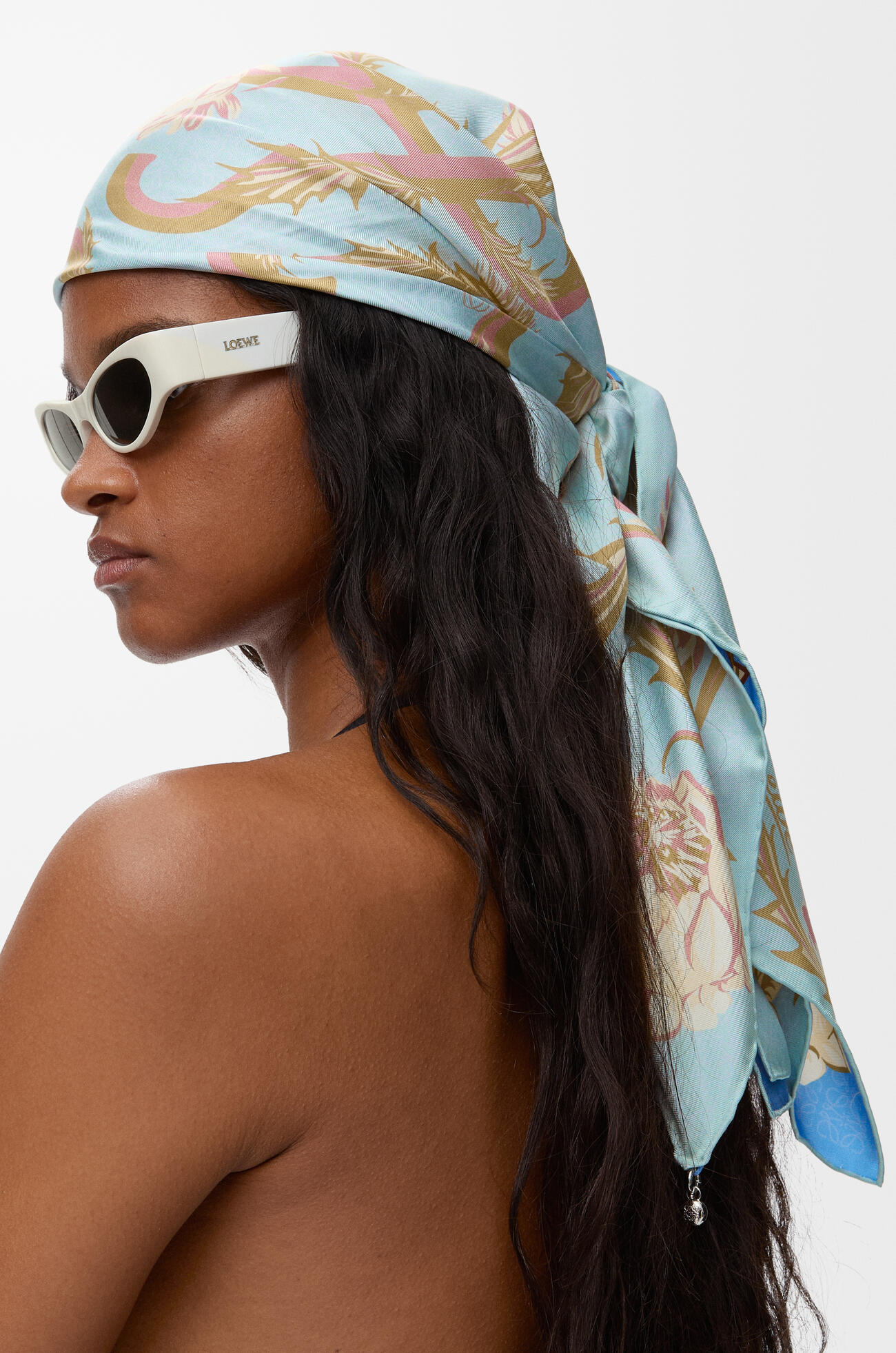 LOEWE 真絲圍巾 淺藍色/藍色