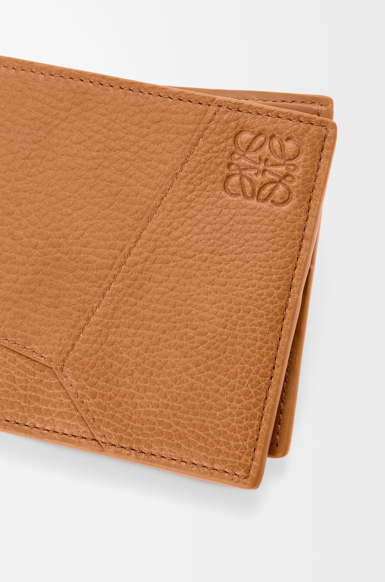 LOEWE Puzzle bifold wallet in supple grained calfskin Light Canyon Brown
