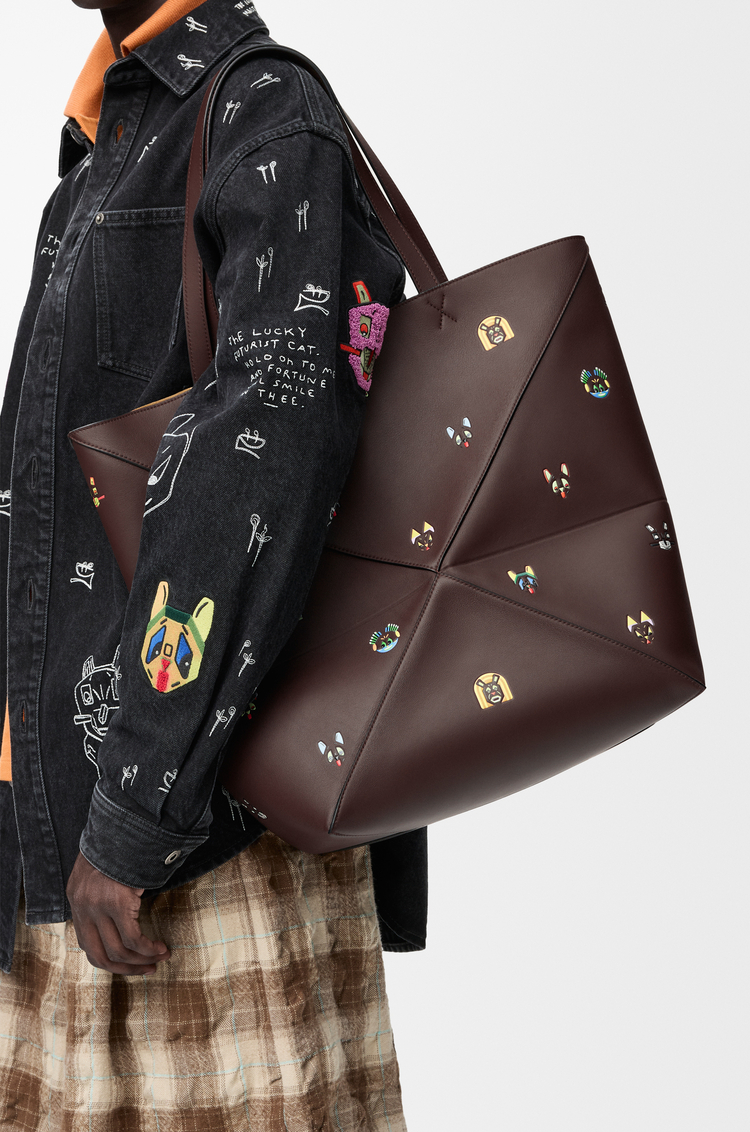 LOEWE Bolso Puzzle Fold tote Cats XL en piel napa de ternera Marrón