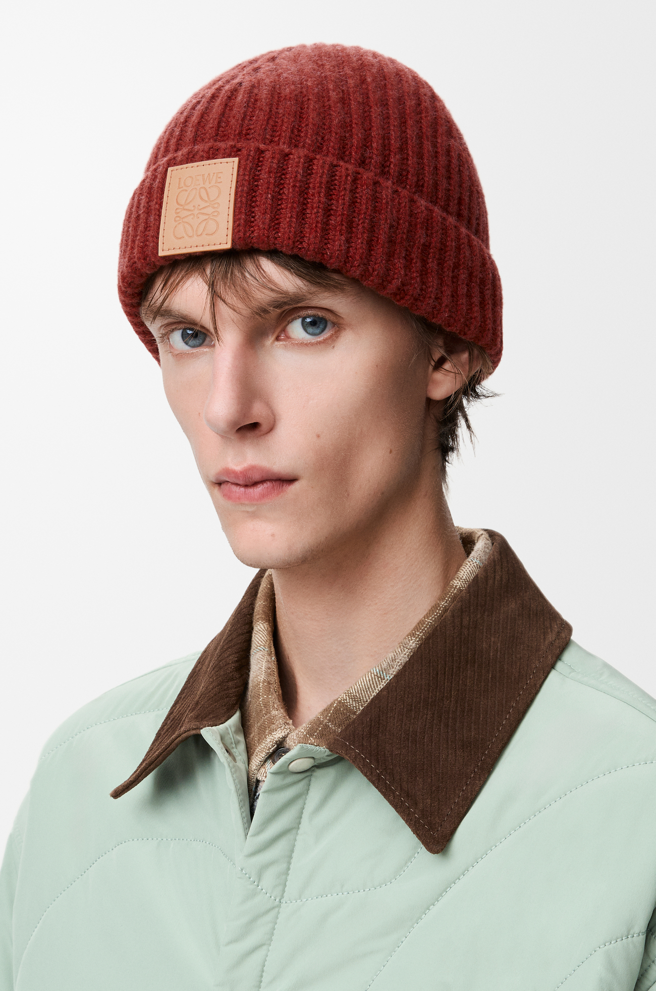LOEWE Beanie in cashmere Mahogany