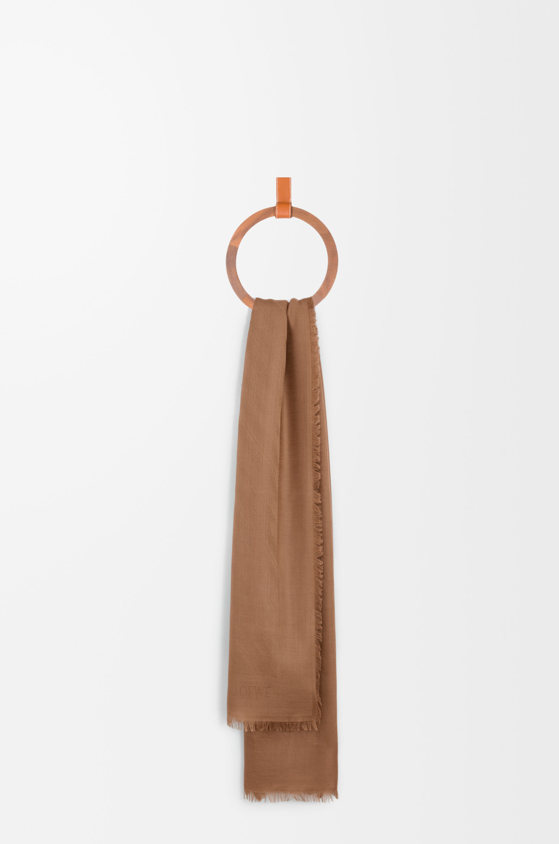 LOEWE シルクスカーフ ベージュ・ブラウン系 スカーフ（ウール&シルク） ブラウン - LOEWE