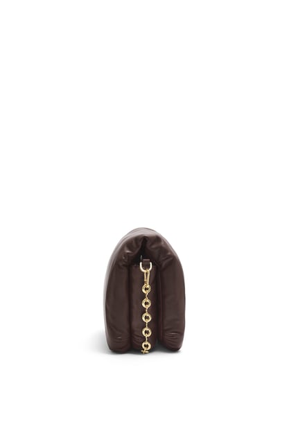 LOEWE Bolso Goya Puffer en piel napa de cordero Chocolate Oscuro plp_rd
