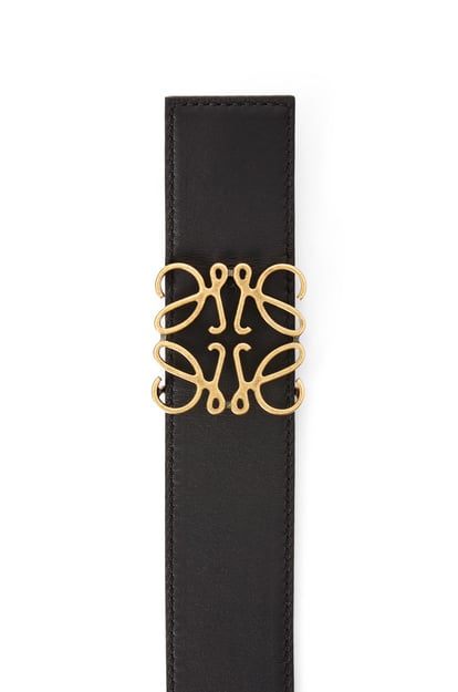 LOEWE Reversible Anagram belt in soft grained calfskin and smooth calfskin Tan/Black/Old Gold plp_rd