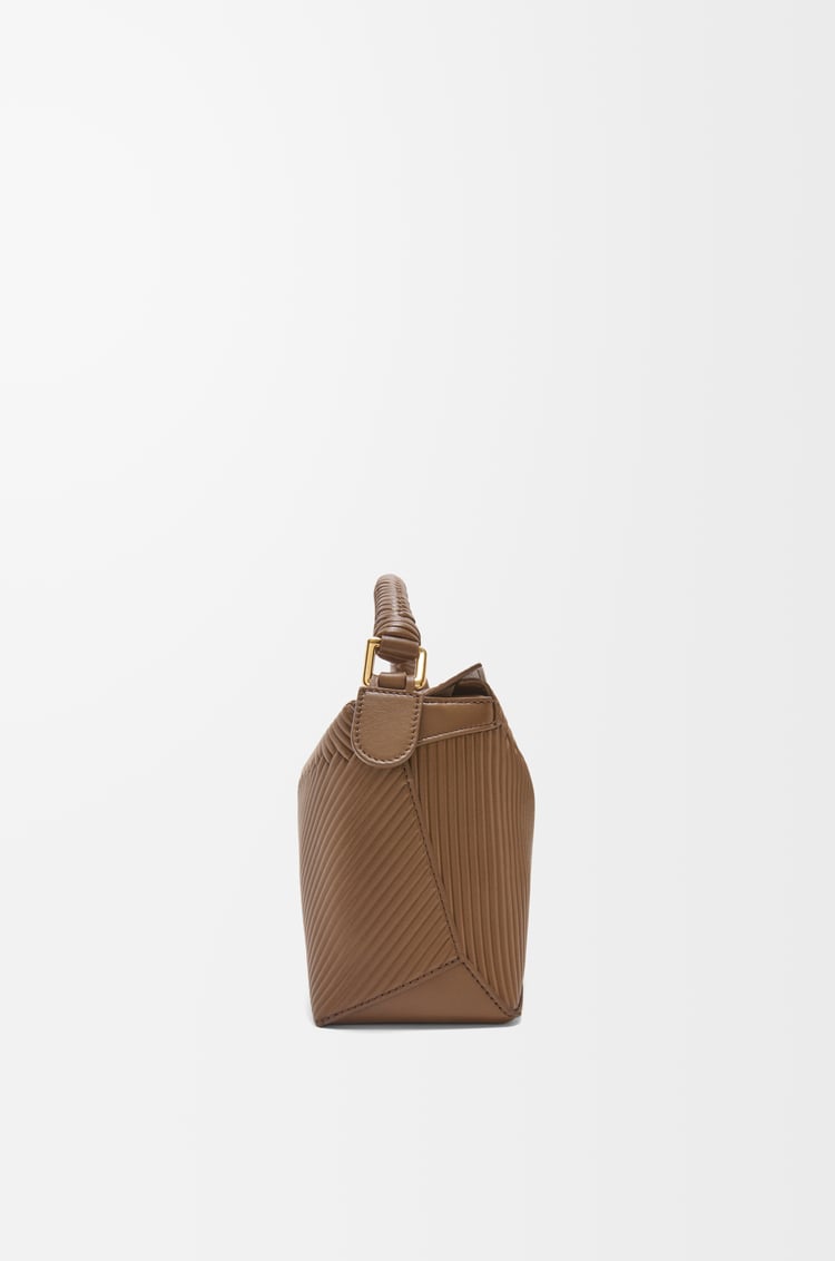 LOEWE Bolso Puzzle pequeño en piel de ternera Tundra