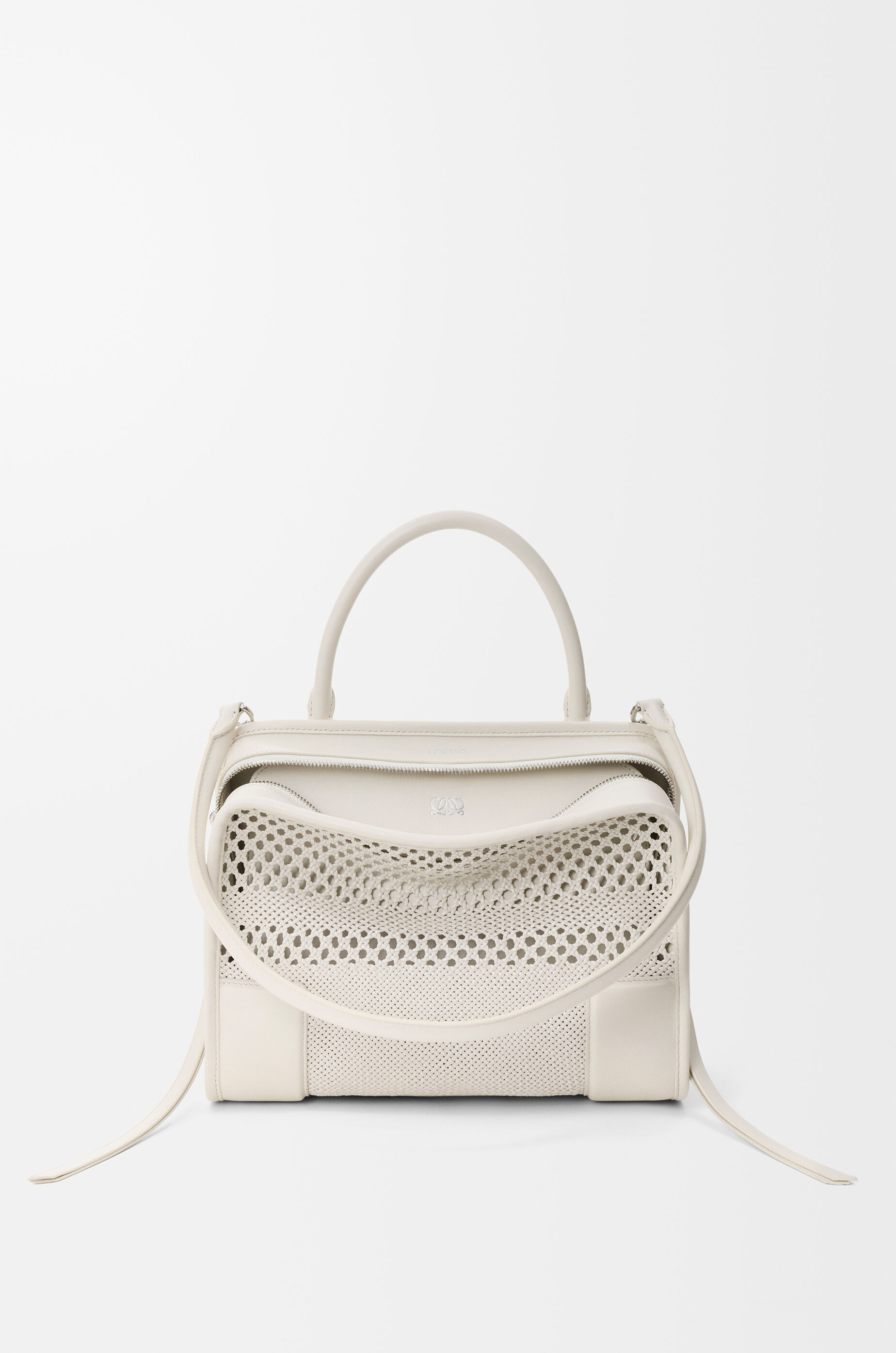 LOEWE ロエベ ハンドバッグ ホワイト　アマソナ アマソナ180 バッグ ミディアム（ウーブンカーフ） ホワイト - ロエベ