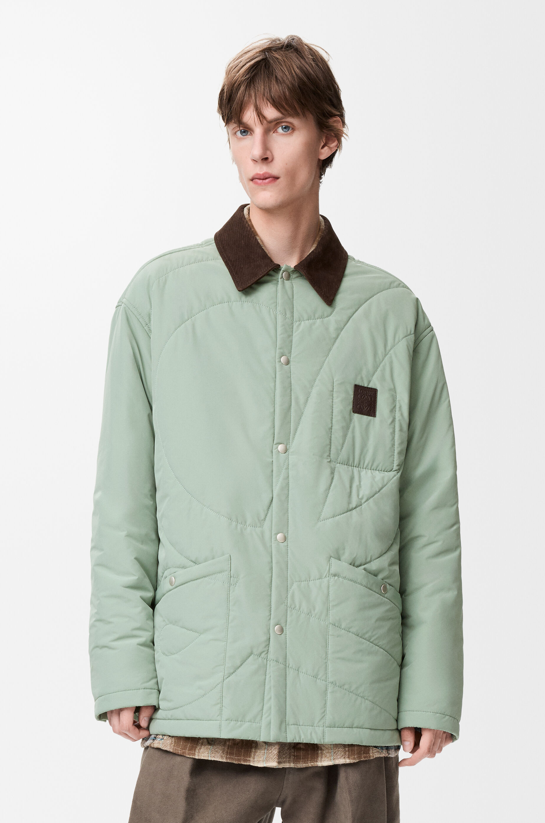 【完全新品箱付き25SS】LOEWE ケース ライトオーツハニー 210.jpg