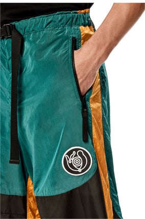 LOEWE Pantalón con panel y cordón Verde Bosque/Naranja plp_rd