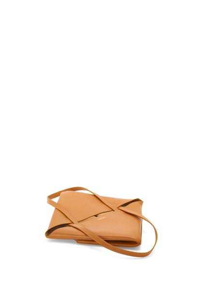 LOEWE Puzzle Fold Tote in shiny calfskin Warm Desert plp_rd