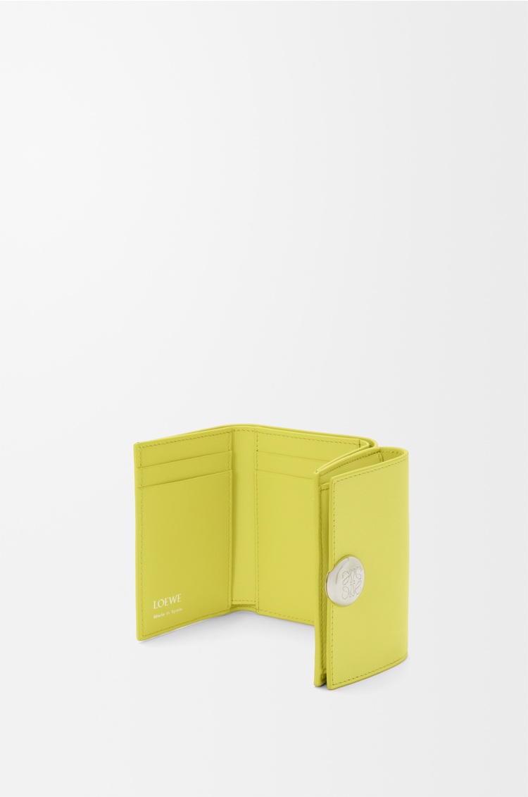 LOEWE Pebble trifold wallet in shiny nappa calfskin Light Citrine
