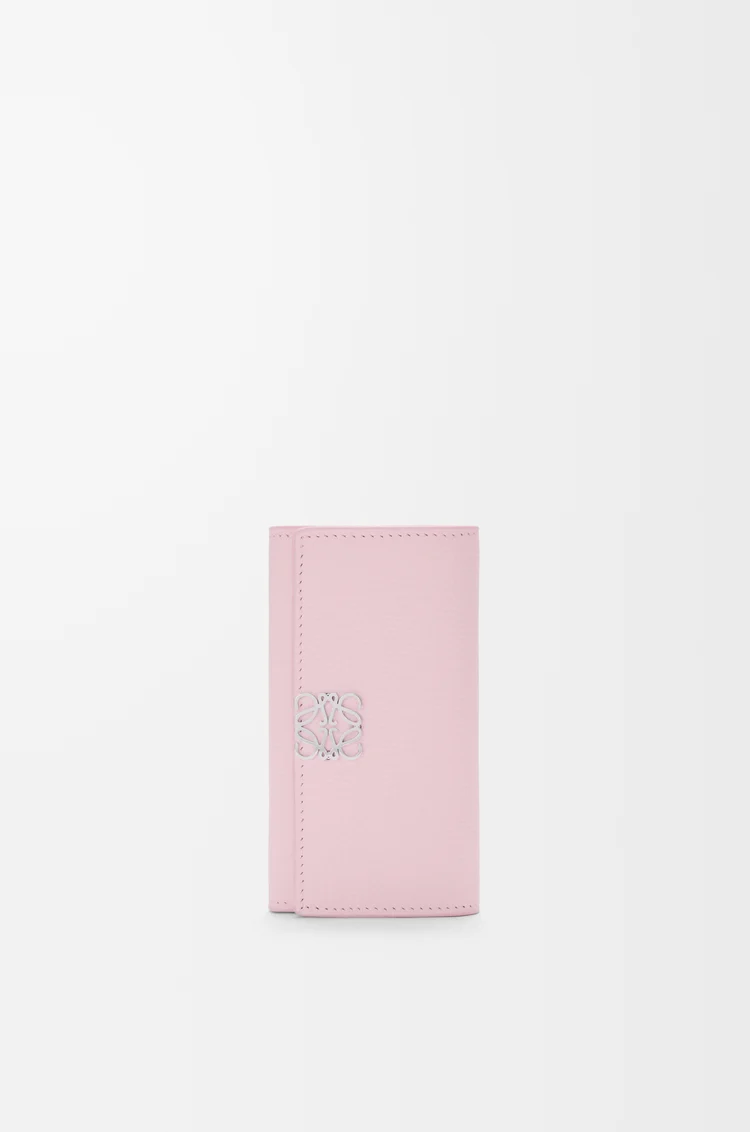 LOEWE アナグラム キーケース（ペブルグレインカーフ） ブロッサム