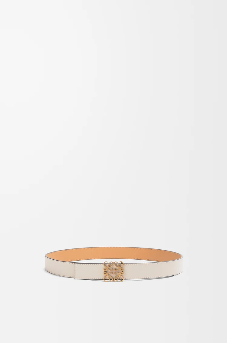 LOEWE Cinturón reversible Anagram en piel de ternera lisa Desierto Cálido/Avena/Bronce
