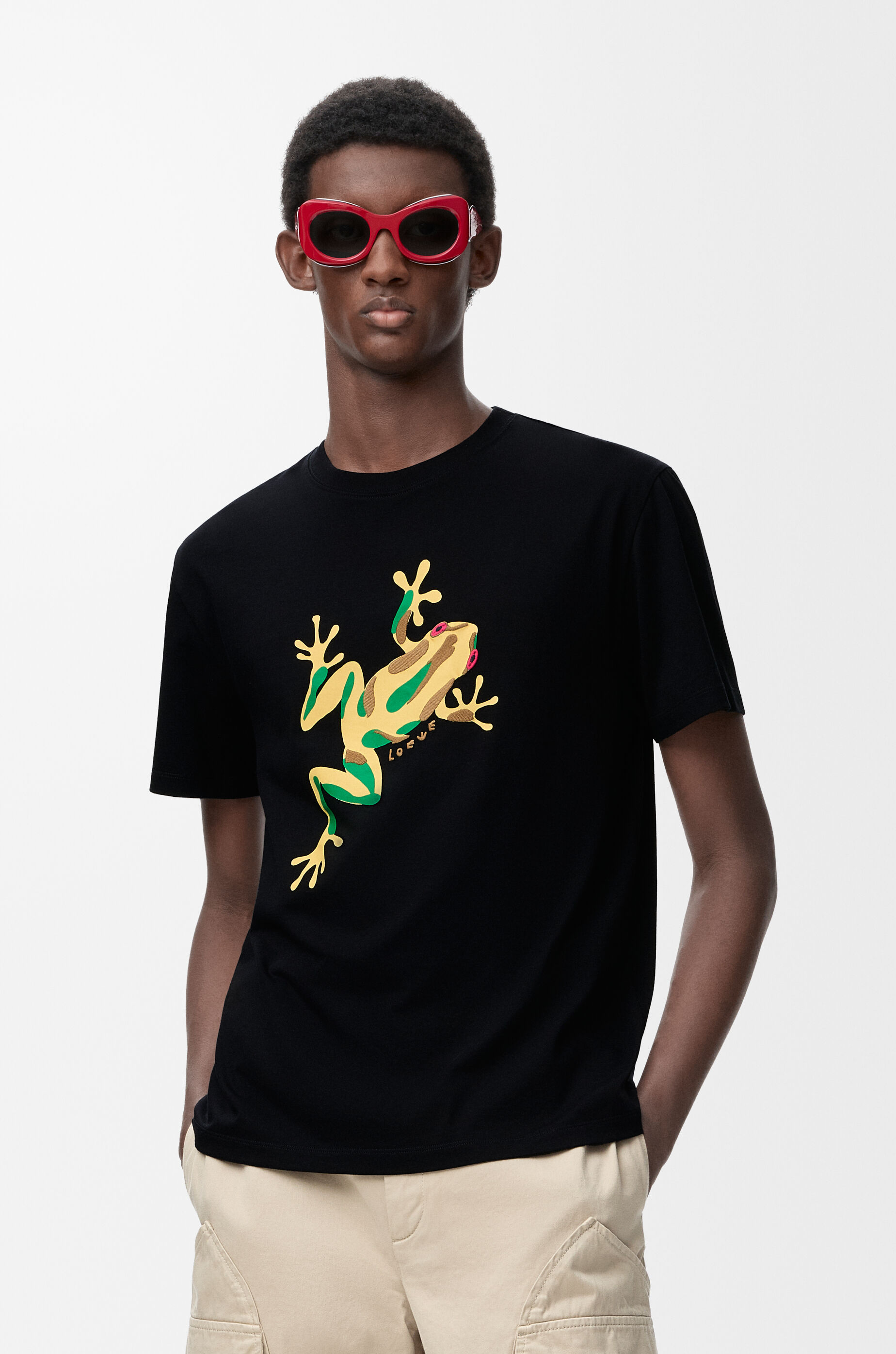 LOEWE ブラック 半袖Tシャツ ロエベ LOEWE LOEWE Tシャツ H526Y22XBC 半袖 胸ポケット （1100