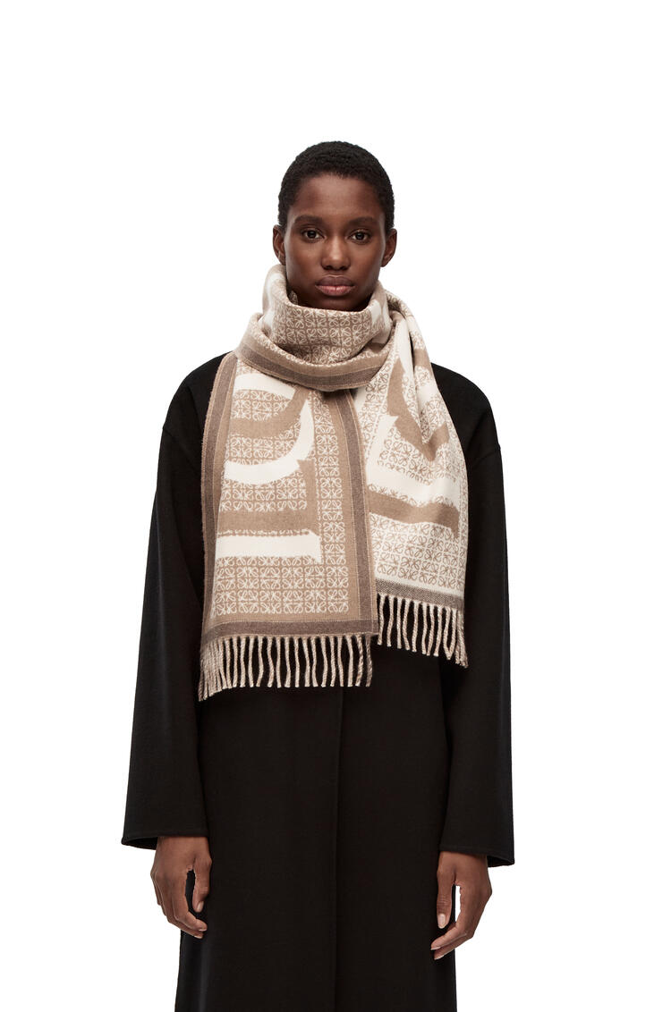 LOEWE Love jacquard scarf in wool and cashmere White/Beige