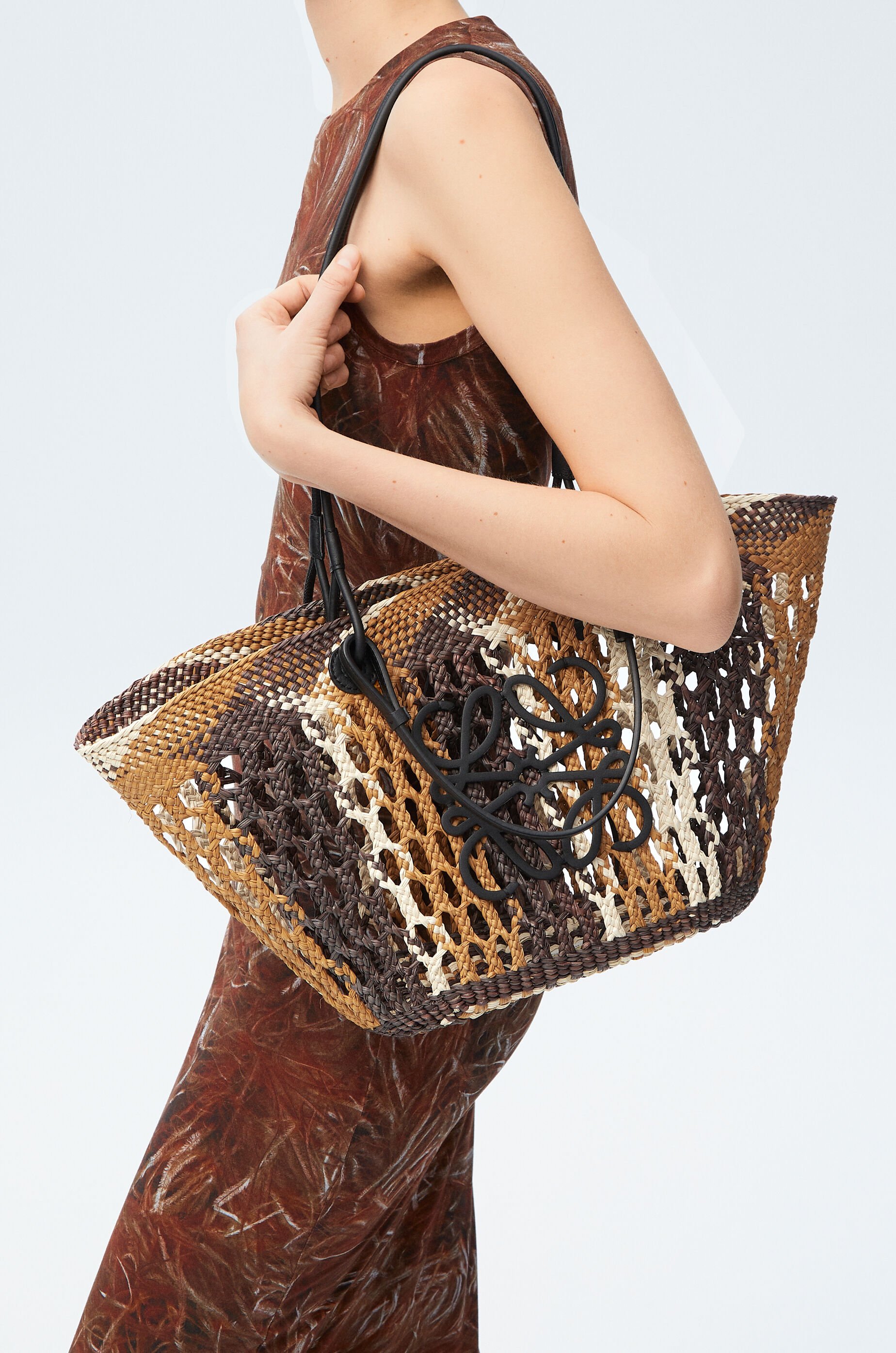 ウィメンズ ラグジュアリーバッグ - LOEWE
