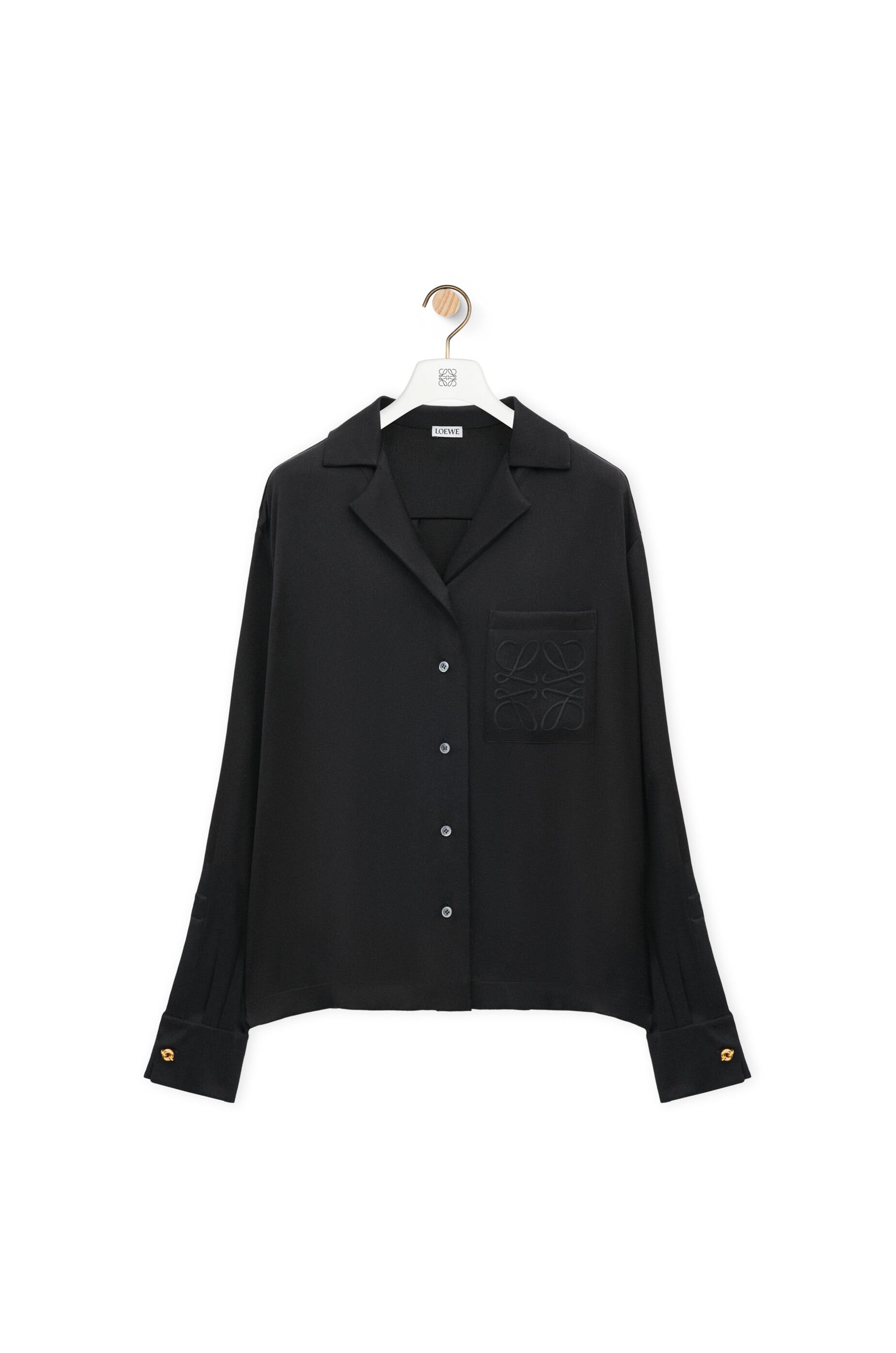 Blusa de tipo pijama en seda