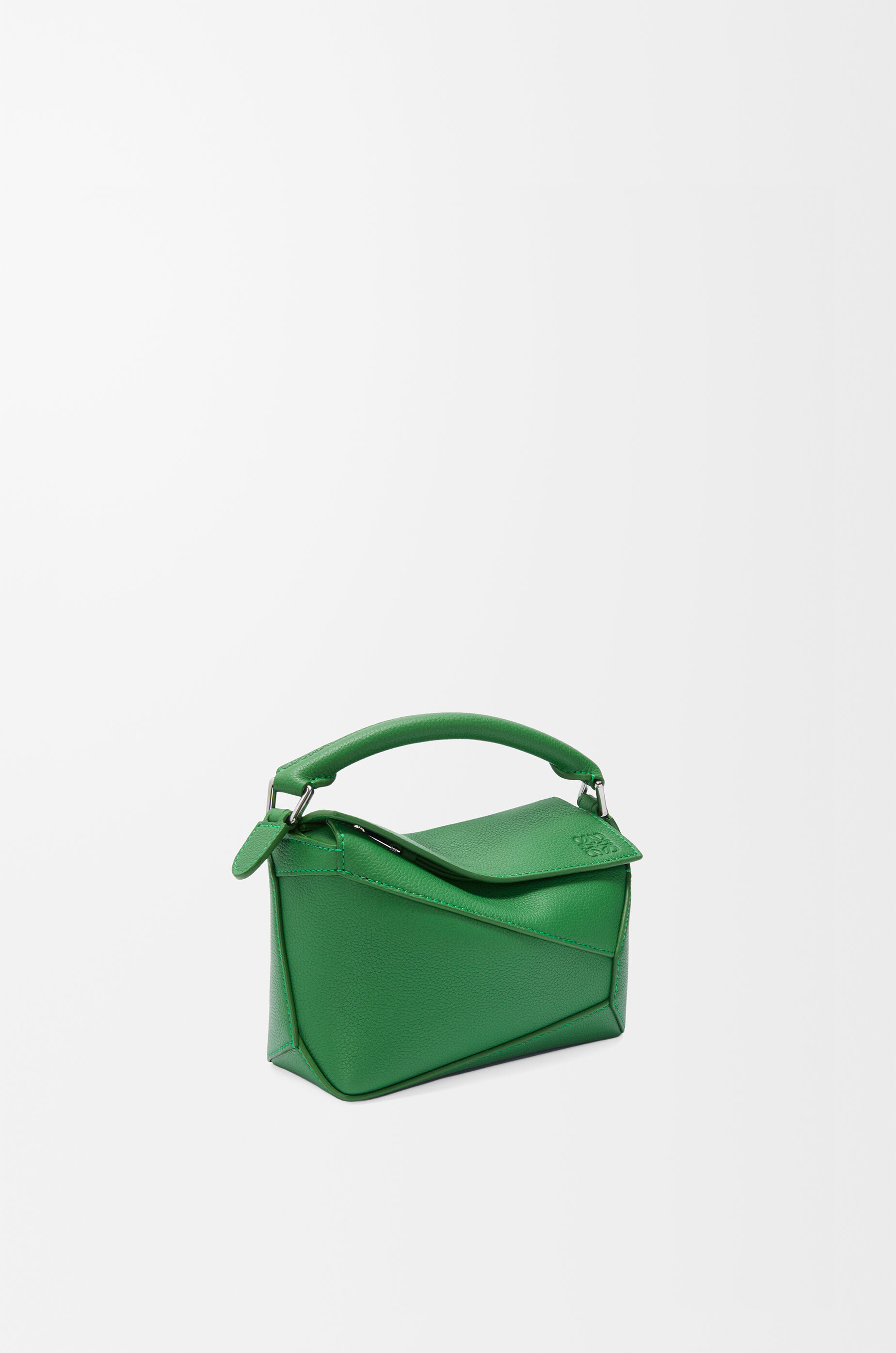パズルバッグ ミニ(ソフトグレインカーフ) グリーン - LOEWE パズルバッグ ミニ(ソフトグレインカーフ) グリーン - LOEWE