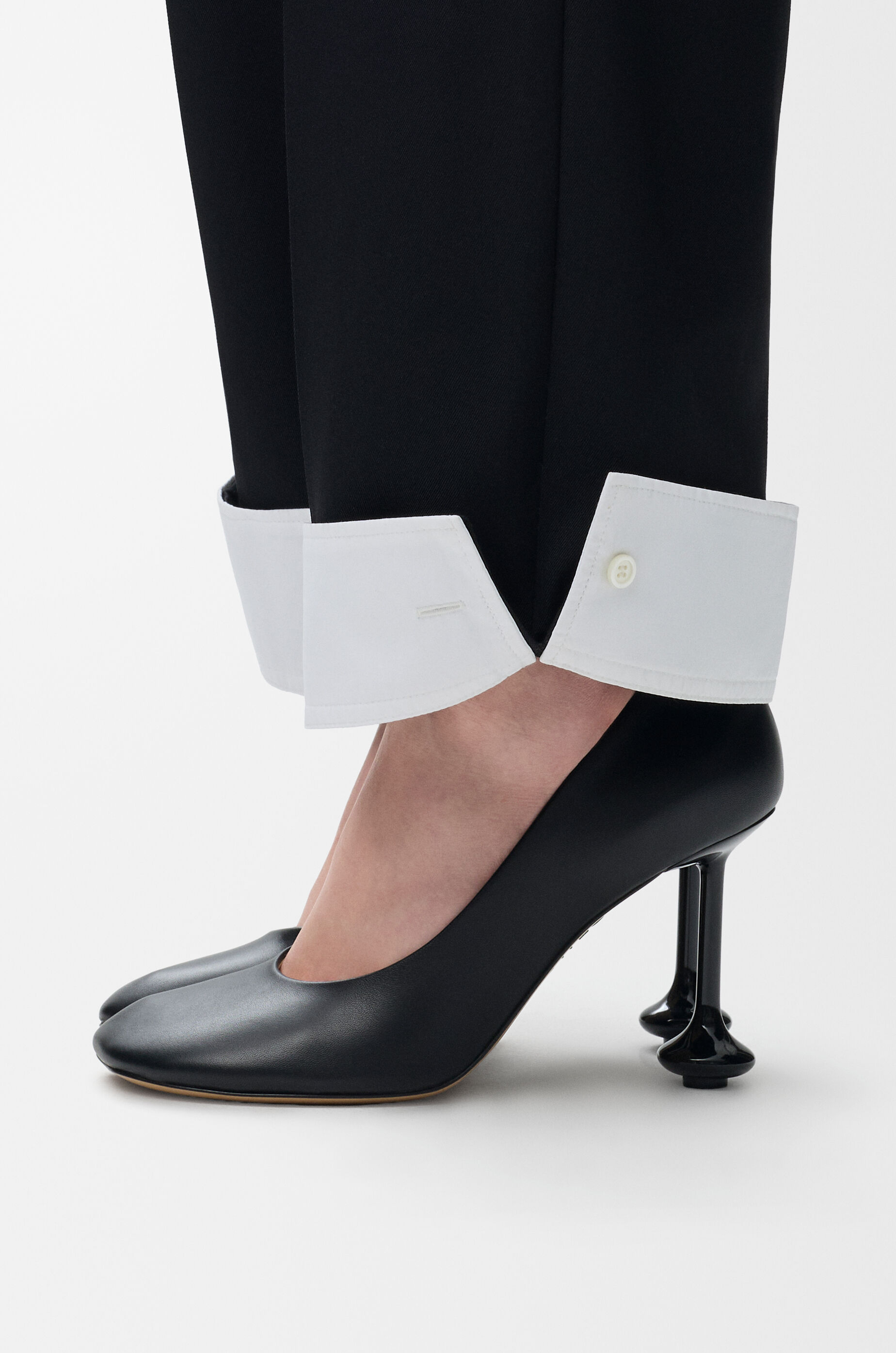 【現行✨美品】LOEWE ロエベ トイ ミュール ブラック パンプス 35 トイ パンプス（ゴート） ブラック - ロエベ 日本 公式サイト