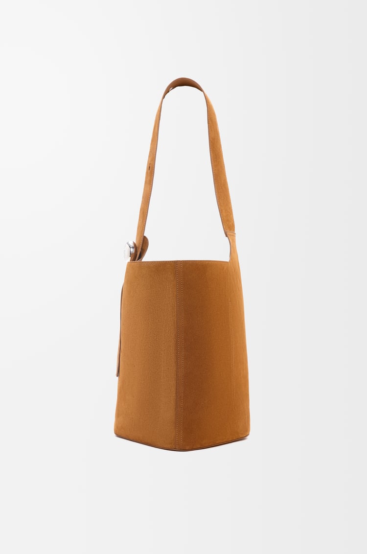 LOEWE Large Pebble bucket bag in suede calfskin Tobacco