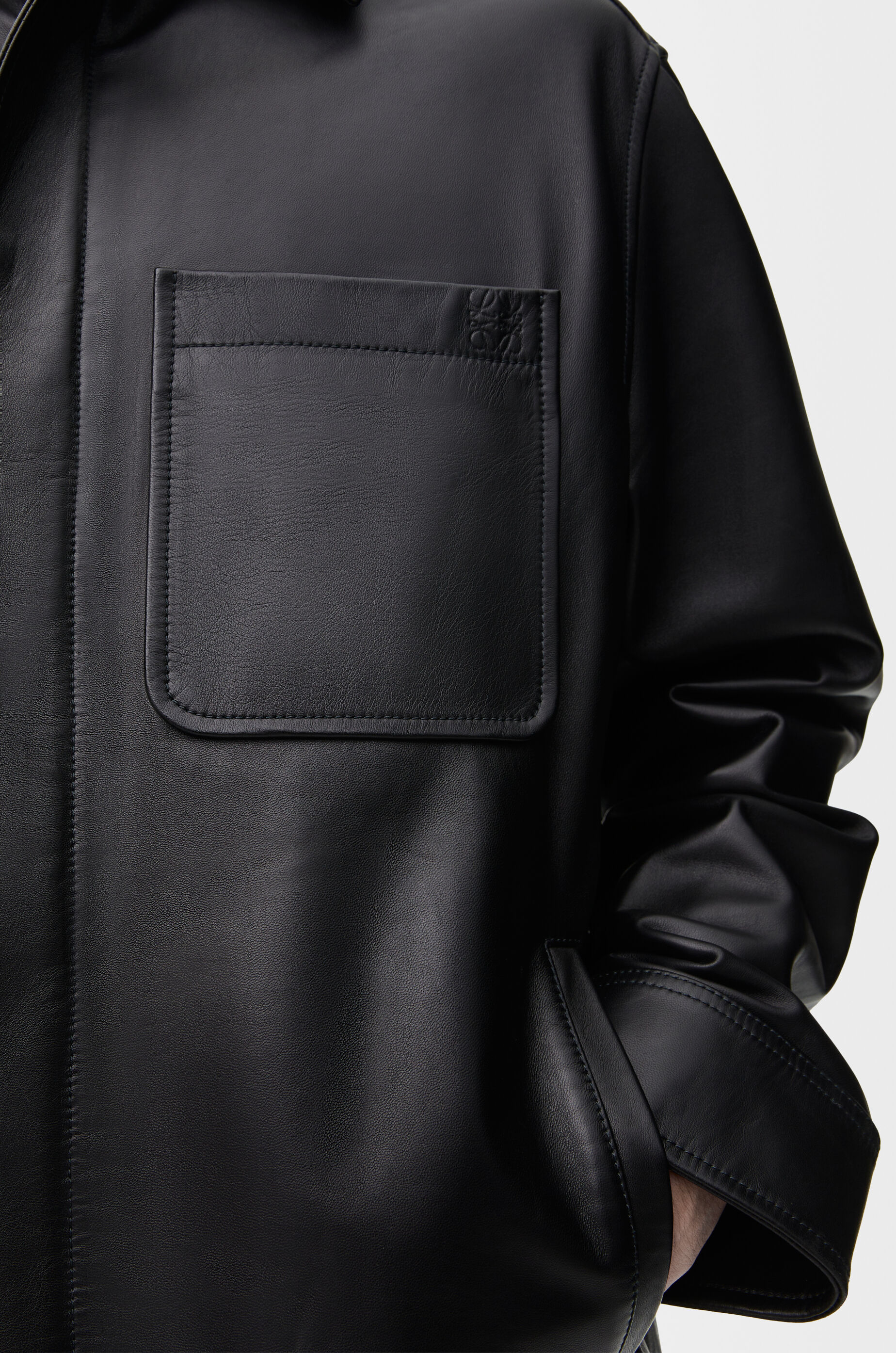 【LOEWE】Overshirt in nappa lambskin Overshirt in nappa lambskin Black - LOEWE