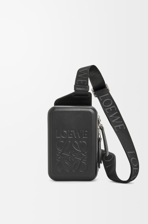 LOEWE Bolso bandolera Molded en piel de ternera Negro
