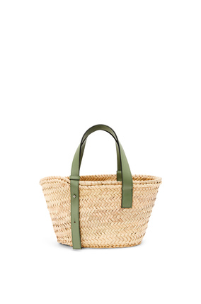 LOEWE Small Basket bag in palm leaf and calfskin Natural/Rosemary plp_rd