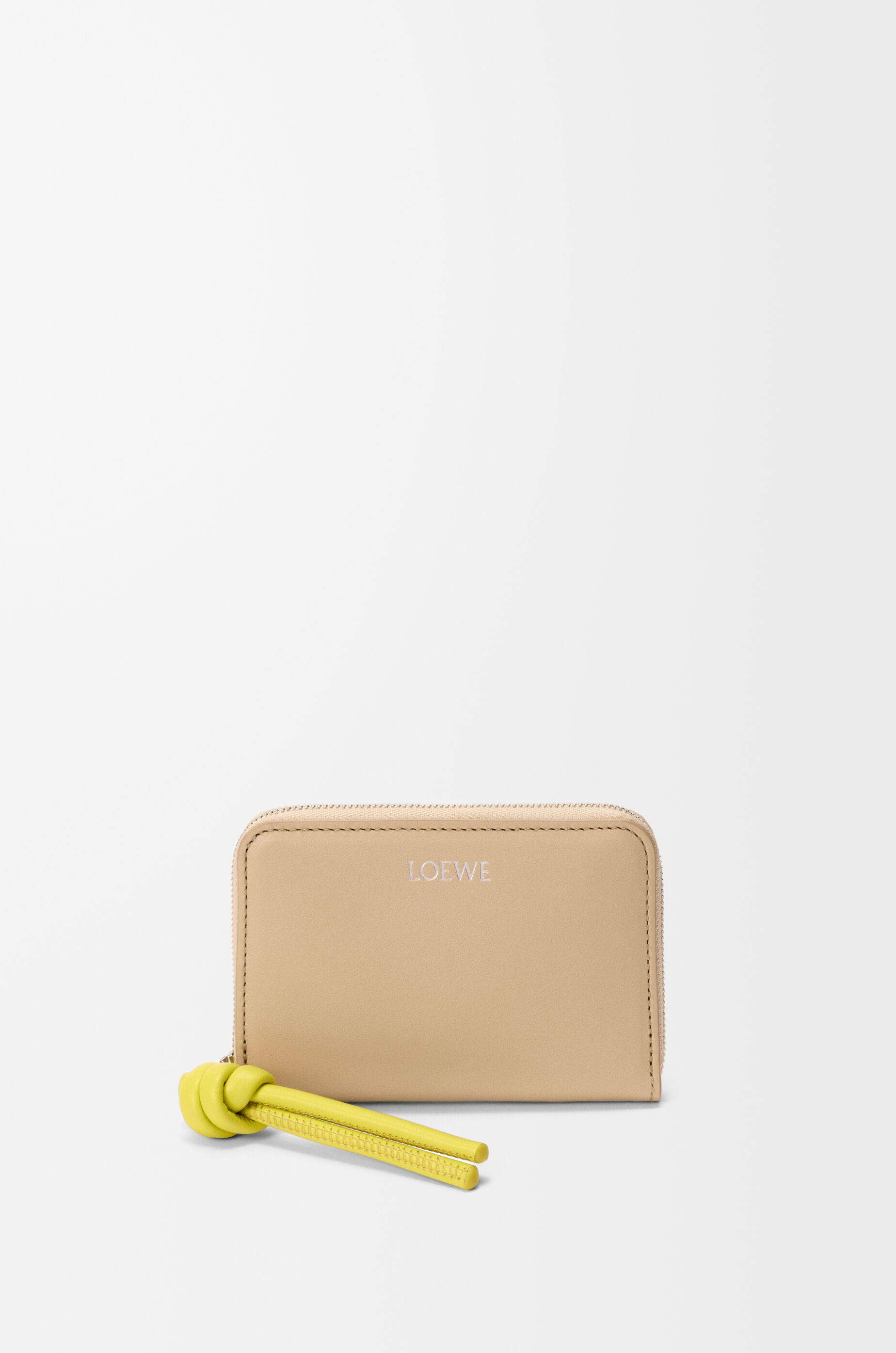 Zipped coin purse in shiny nappa calfskin Beige - LOEWE Europe
