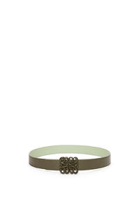 LOEWE Inflated Anagram belt in soft calfskin and brass Tea Dust Glaze/Light Pale Gree