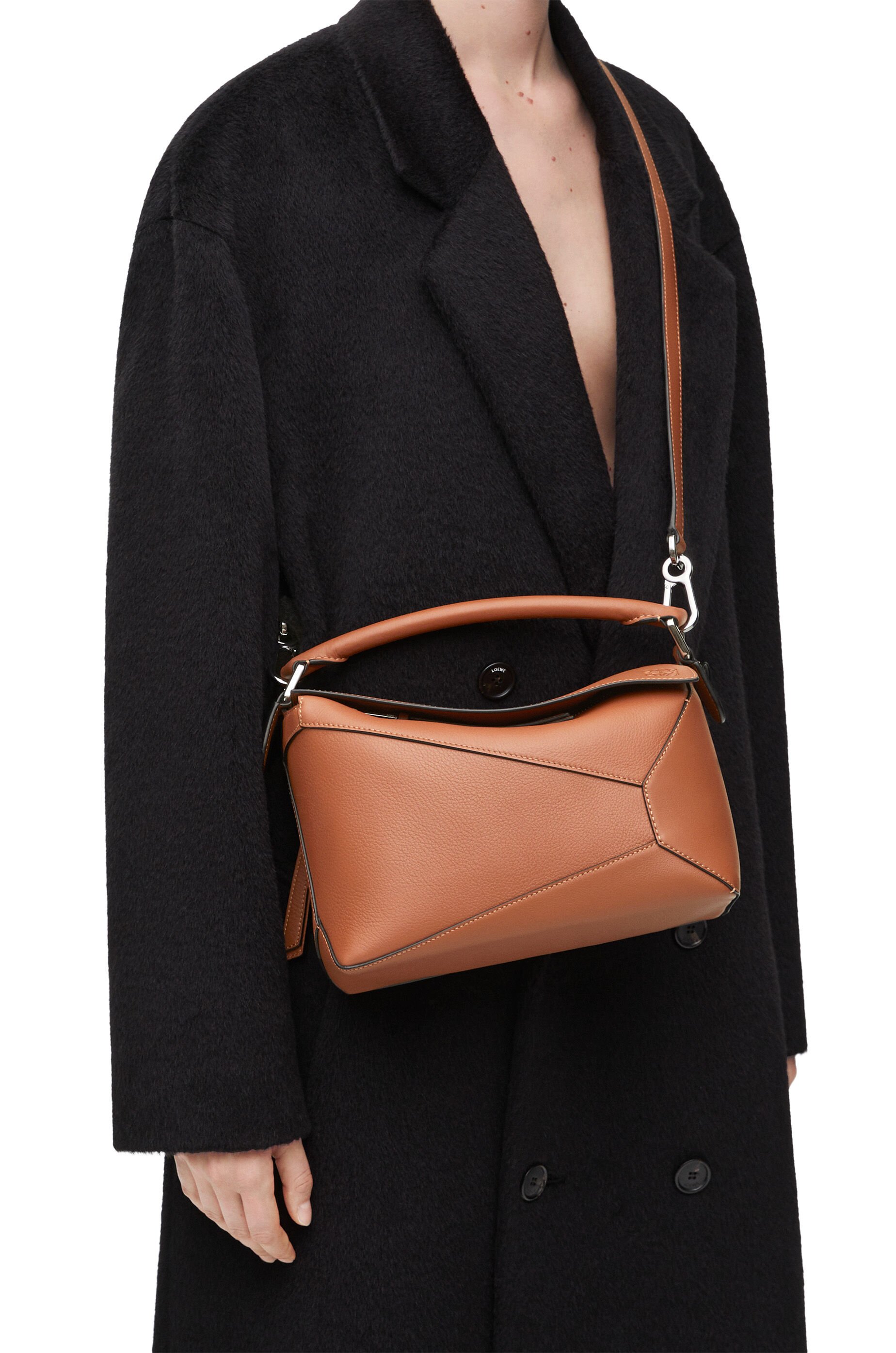 Small Puzzle bag in classic calfskin Tan LOEWE