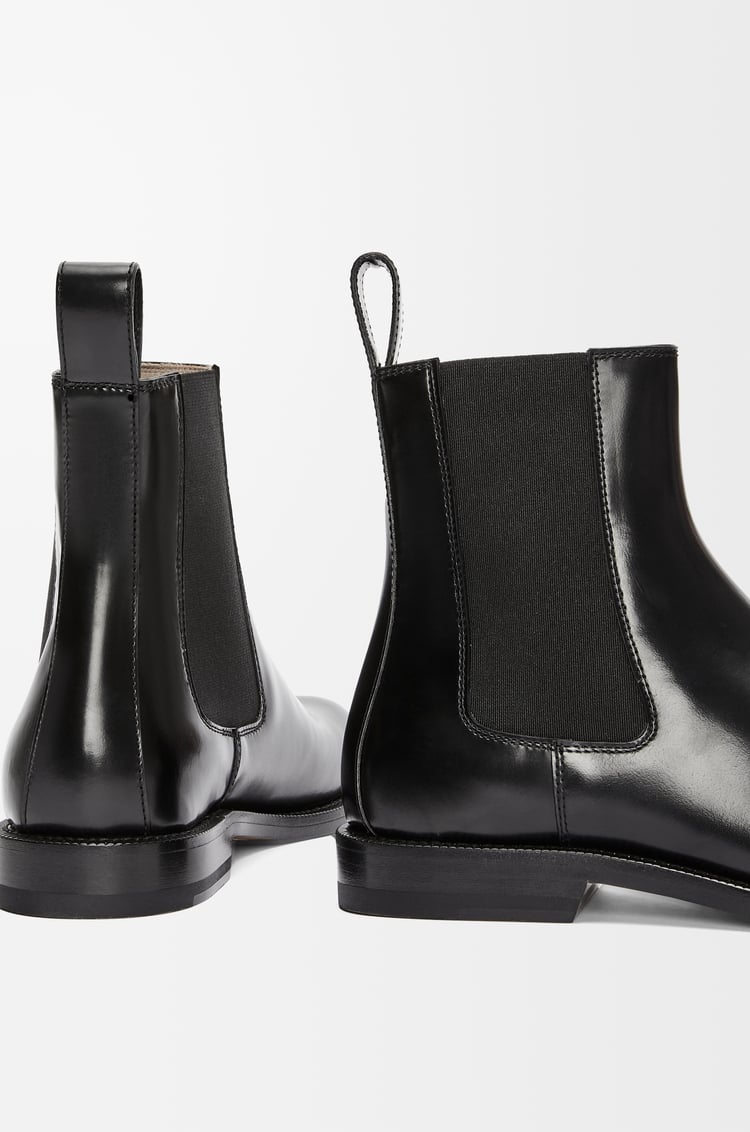 LOEWE テラ チェルシー ブーツ（カーフ） ブラック