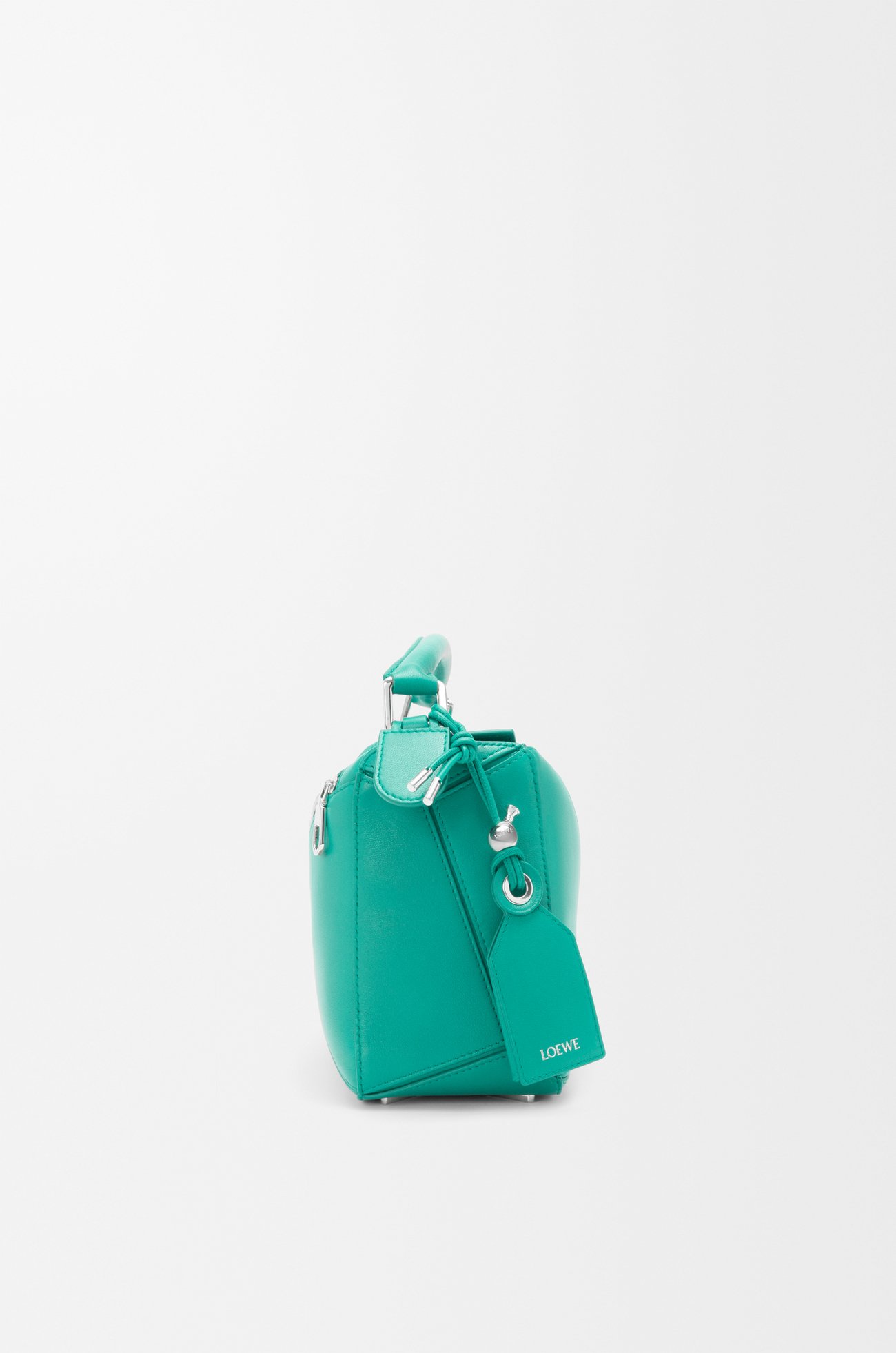 LOEWE Bolso Featherlight Puzzle pequeño en piel napa de cordero Aguamarina plp_rd